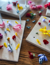 Load image into Gallery viewer, Timber Flower Press