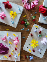 Load image into Gallery viewer, Timber Flower Press