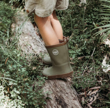 Load image into Gallery viewer, Natural Rubber Gumboots - Forest
